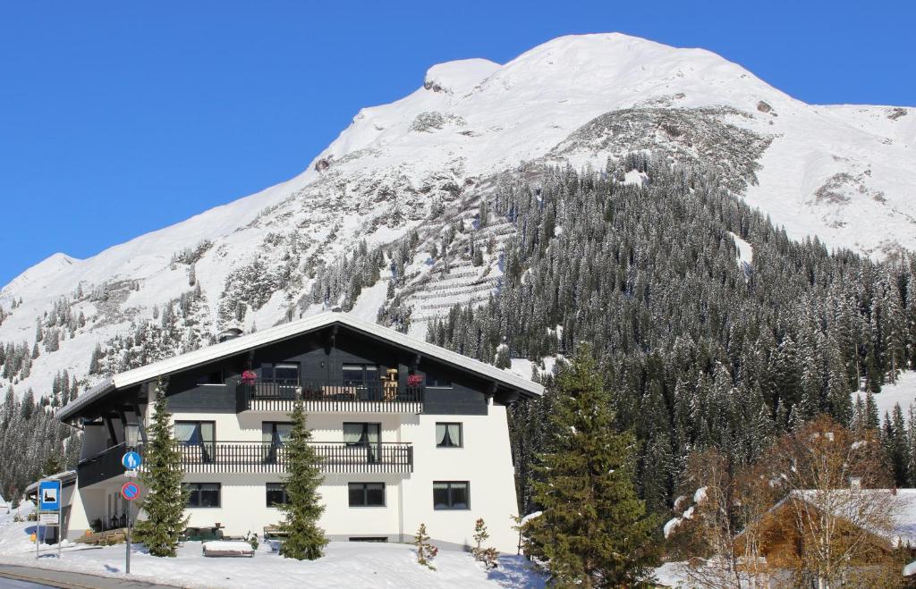 Pension Zoeggeler Lech am Arlberg Exterior foto